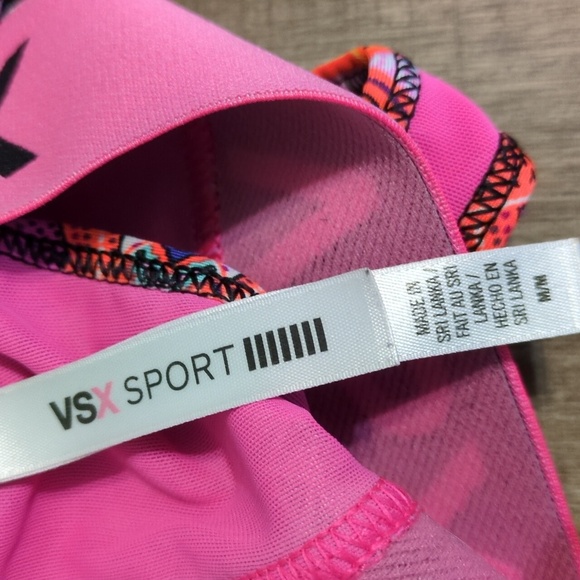 VSX sports bra size medium - Picture 2 of 6